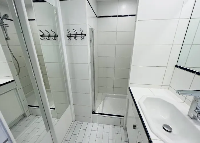 4 Couchages Cap D'agde Naturisme Cn040-383 Agde